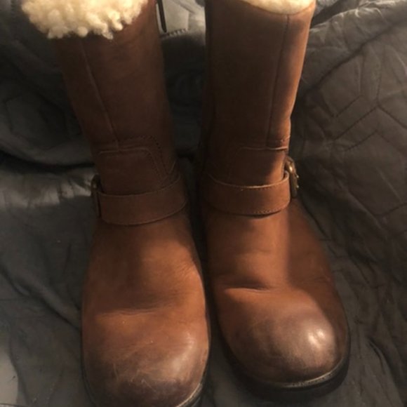 Ugg Baltimore Brown Boots - Picture 1 of 3